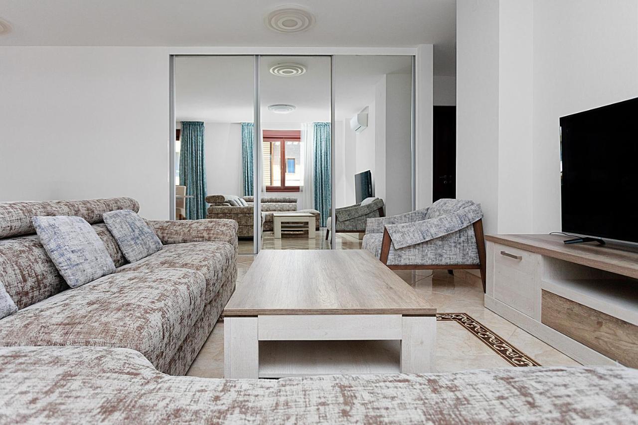 Three Bedroom Spacious Apartment Anatolia Budva Exterior foto