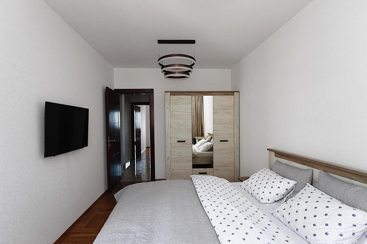 Three Bedroom Spacious Apartment Anatolia Budva Exterior foto