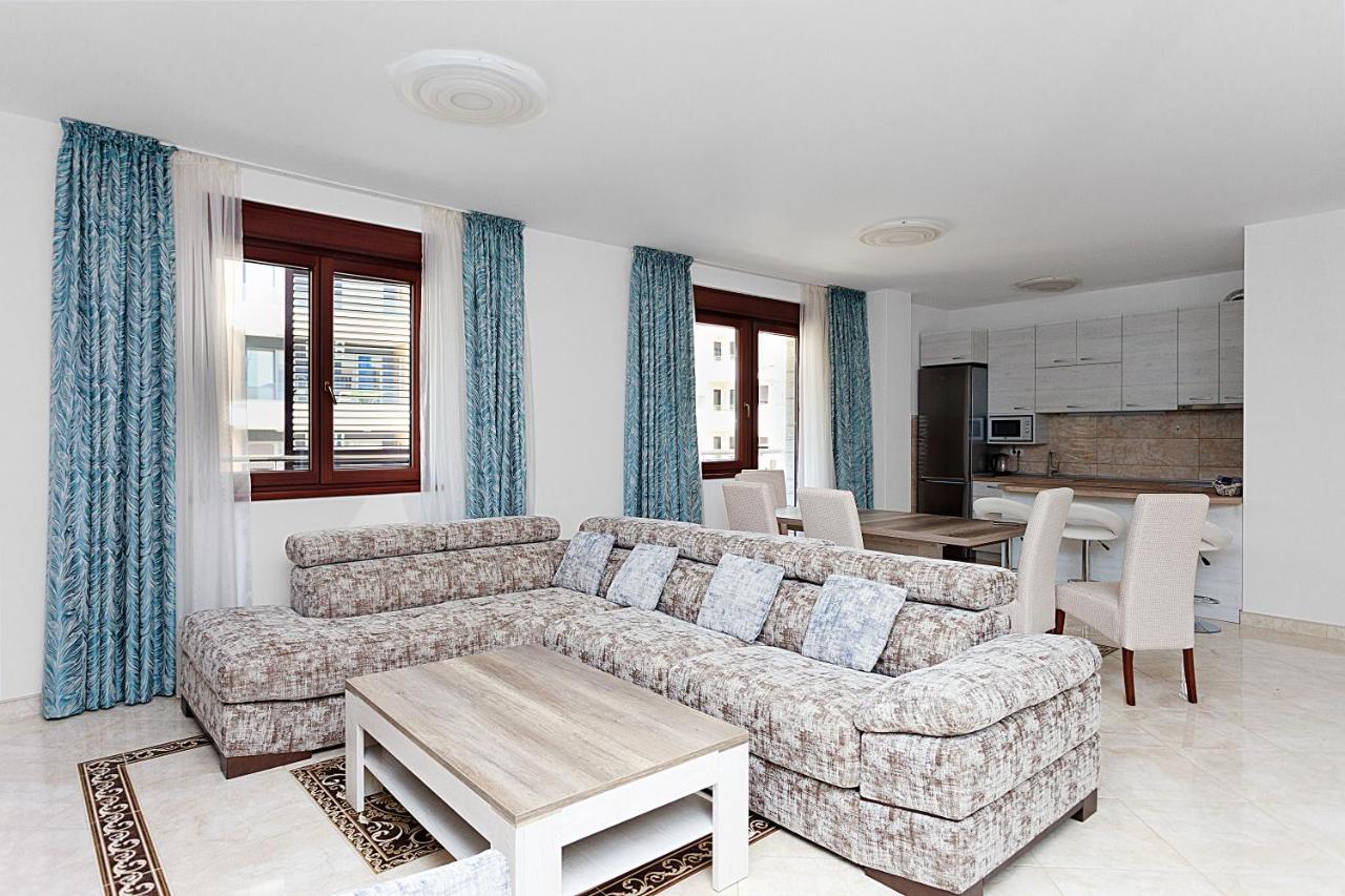 Three Bedroom Spacious Apartment Anatolia Budva Exterior foto
